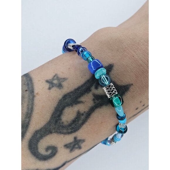 Blue Assorted Glass Beaded Silver Wire Charm Bracelet Arm Cuff - Picture 8 of 10